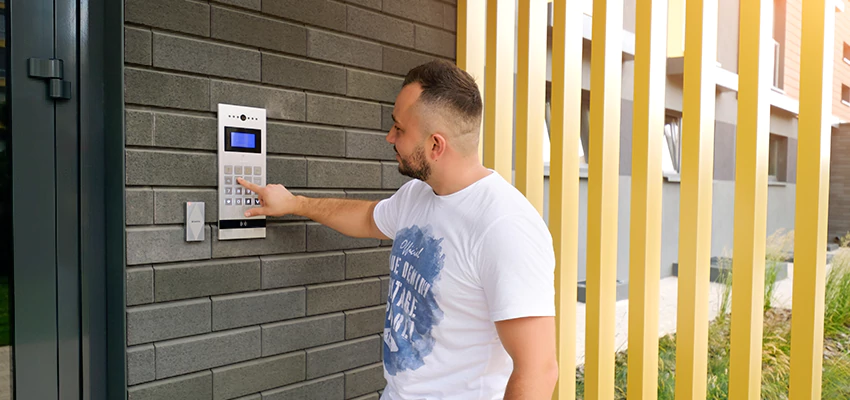 Locksmith Company For Smart Lock System Installation in Kentfield, California